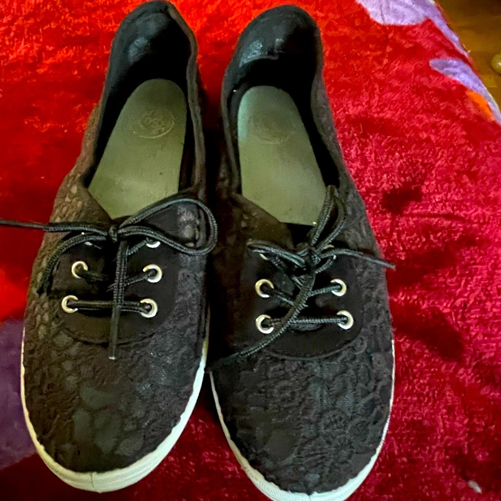 Size 9 SO shoes